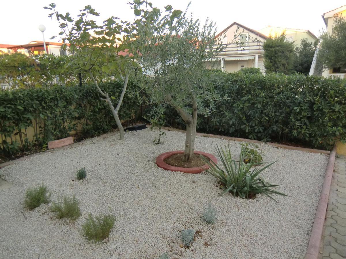 Ferien Haus Evita Auf Insel Vir - Wohnung I المظهر الخارجي الصورة